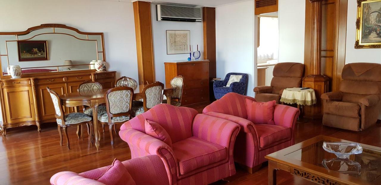 Perfect Beachfront Apartment 雅典 外观 照片